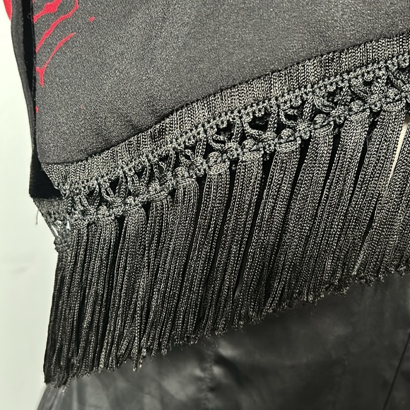 Peter Nygard Scarf Double Sided Black Velvet Red Printed Silk Fringe - Picture 9 of 16